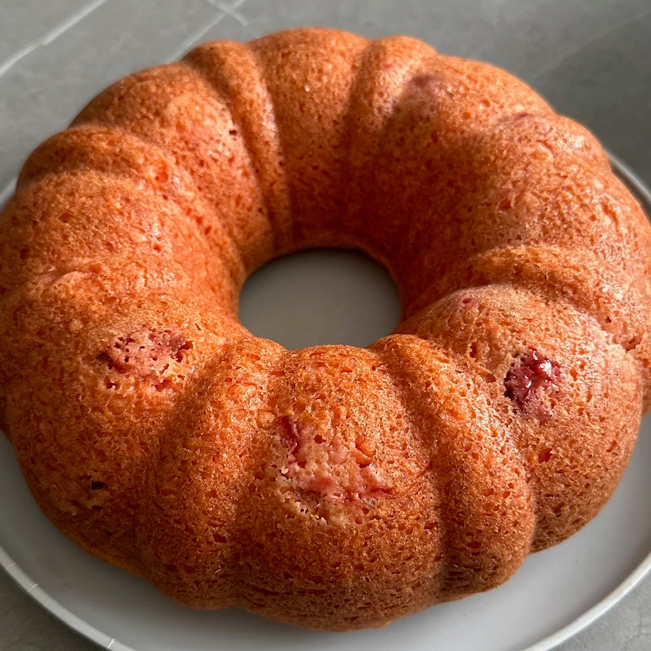 Bussin Bundt Cake, Strawberry Punk Thorns