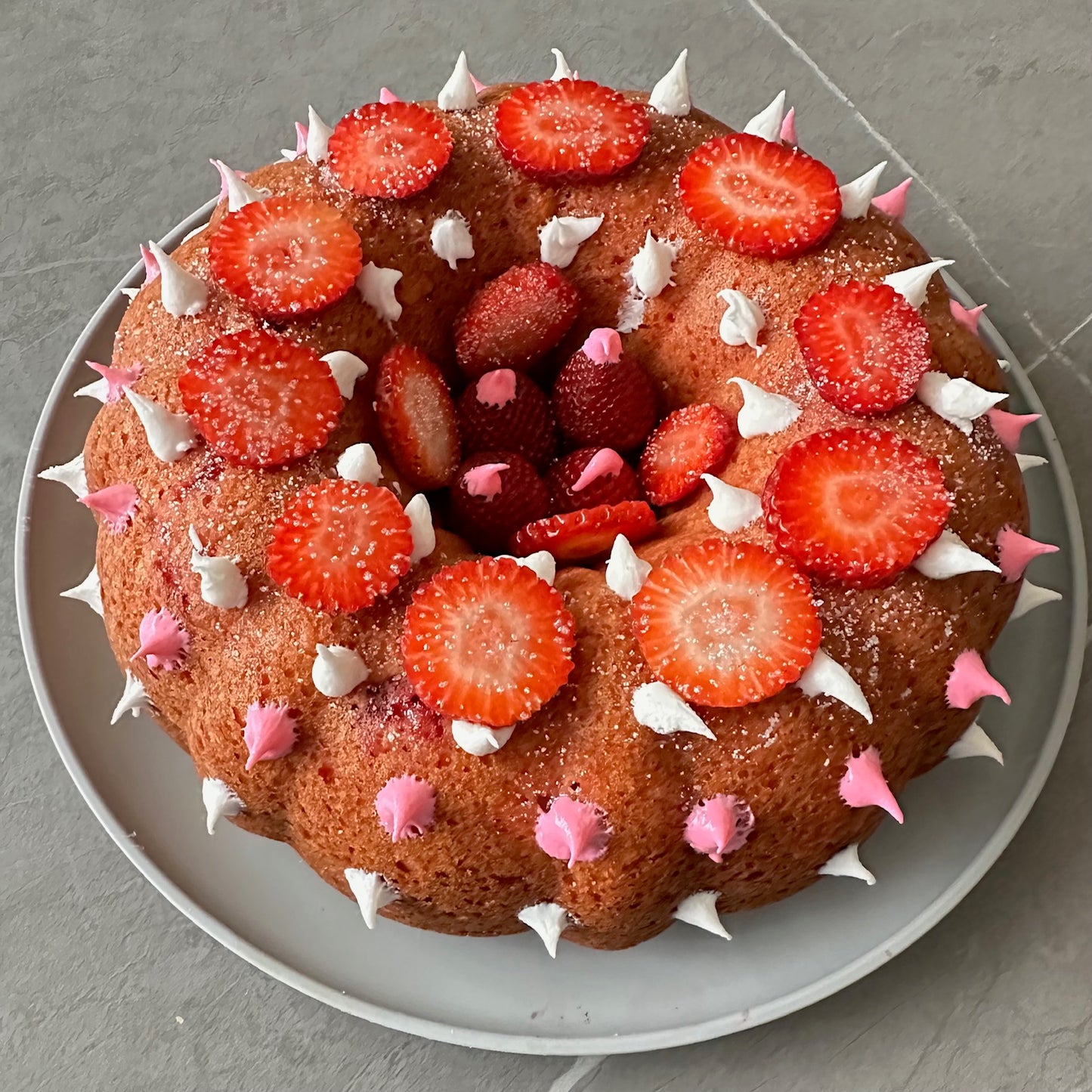 Bussin Bundt Cake, Strawberry Punk Thorns