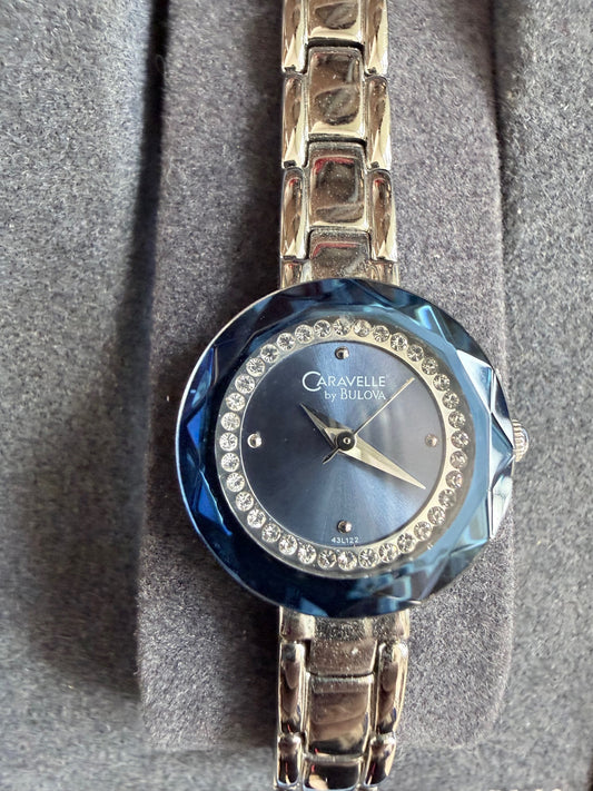 Vintage Seiko Watch. Blue Bazel