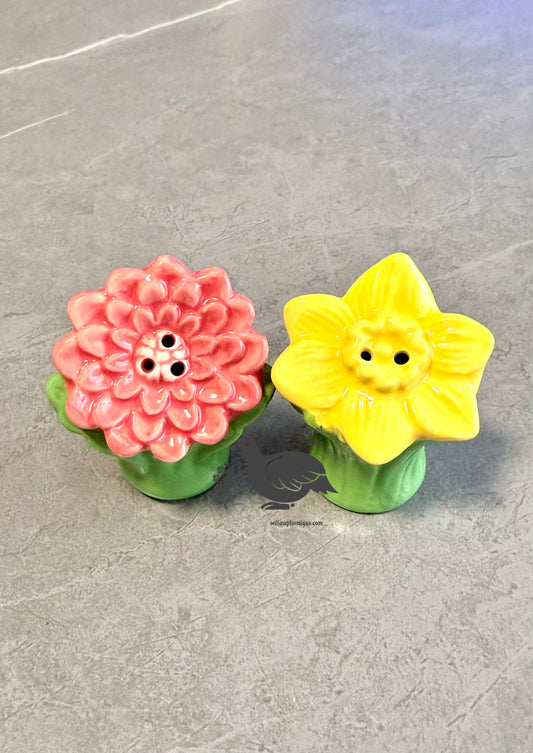 2pc Dahlia + Daffodil Salt & Pepper Shaker Set